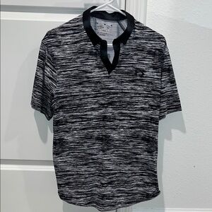 Men’s UnderArmour IsoChill polo - Size M